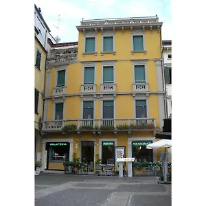 All'orologio Apartament